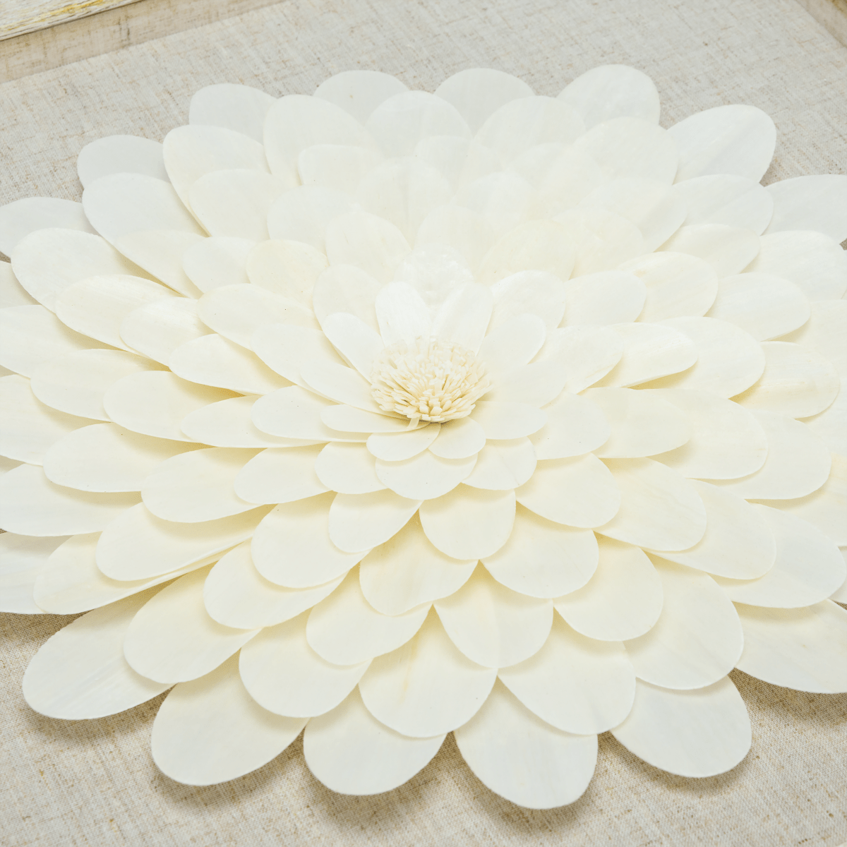 Handgefertigte Sola Paper - Kunst: Beige Leinen & Weißgold - Rahmen - Jemento